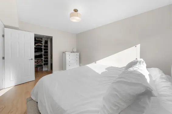 1001 Old Lillooet Road, North Vancouver For Sale - image 22