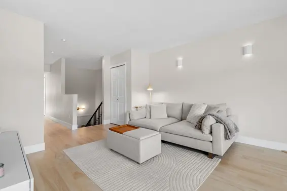 1001 Old Lillooet Road, North Vancouver For Sale - image 3