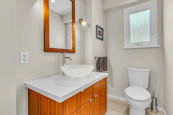 2360 Caledonia Avenue, North Vancouver For Sale - image 15