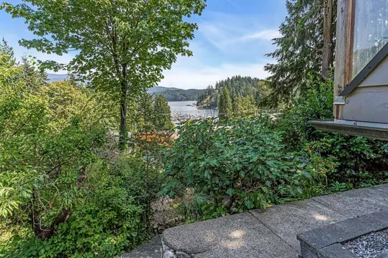 2360 Caledonia Avenue, North Vancouver For Sale - image 32