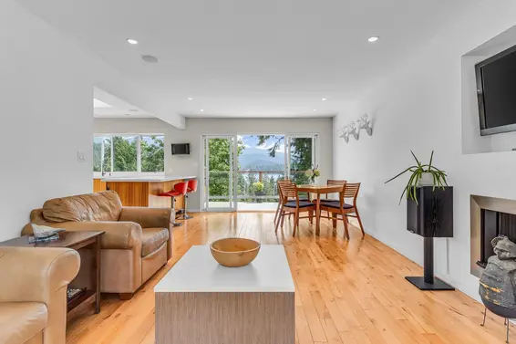 2360 Caledonia Avenue, North Vancouver For Sale - image 9