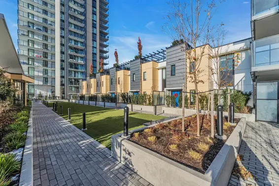 2402 1401 Hunter Street, North Vancouver For Sale - image 25