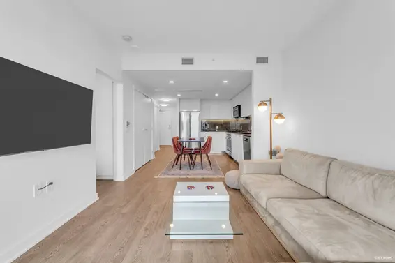 2402 1401 Hunter Street, North Vancouver For Sale - image 4