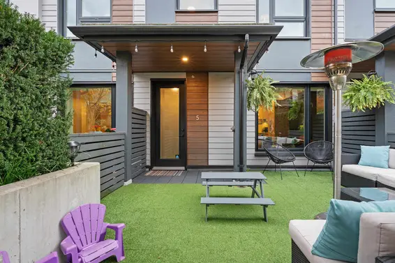 5 528 East 2nd Street, North Vancouver For Sale - image 14