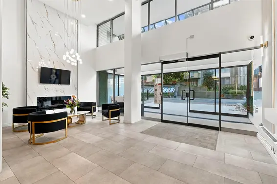403 2024 Fullerton Avenue, North Vancouver For Sale - image 2