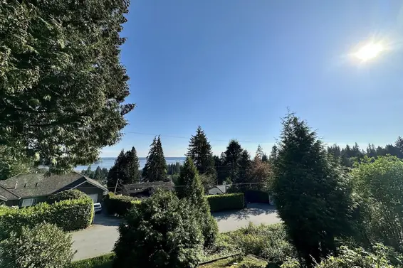 1215 Nepal Crescent, West Vancouver For Sale - image 17