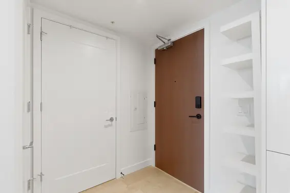 410 135 East 13th Street, North Vancouver For Sale - image 11