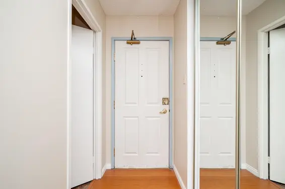 1609 2008 Fullerton Avenue, North Vancouver For Sale - image 5