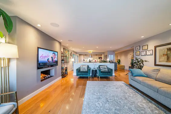 18 2214 Folkestone Way, West Vancouver For Sale - image 8