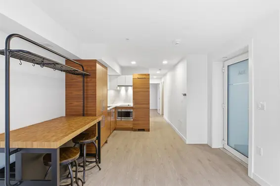 33 720 East 3rd Street, North Vancouver For Sale - image 14