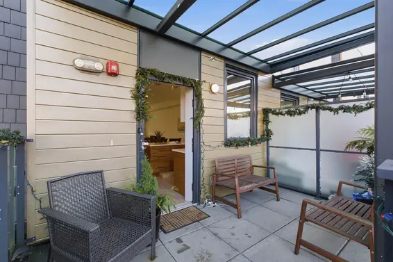 33 720 East 3rd Street, North Vancouver For Sale - image 19