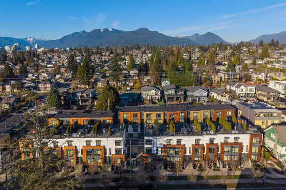 33 720 East 3rd Street, North Vancouver For Sale - image 23