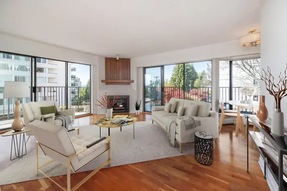 401 747 17th Street, West Vancouver For Sale - image 2