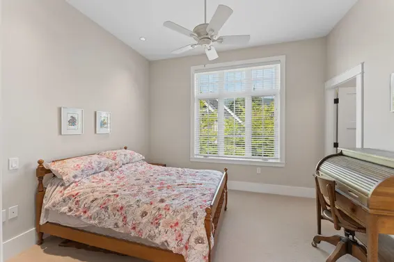 2071 Esquimalt Avenue, West Vancouver For Sale - image 15