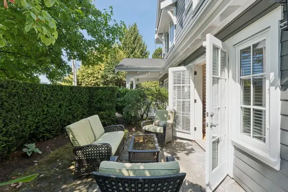 2071 Esquimalt Avenue, West Vancouver For Sale - image 31