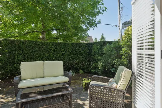 2071 Esquimalt Avenue, West Vancouver For Sale - image 35