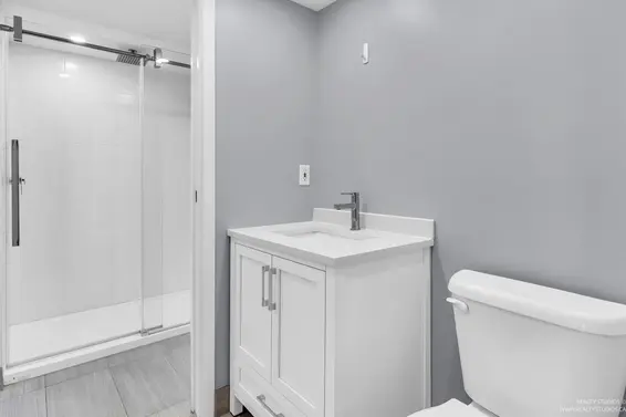 903 130 East 2nd Street, North Vancouver For Sale - image 18