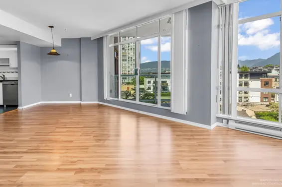 903 130 East 2nd Street, North Vancouver For Sale - image 2