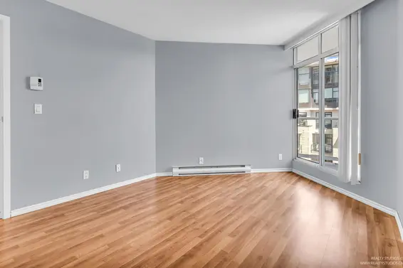 903 130 East 2nd Street, North Vancouver For Sale - image 26
