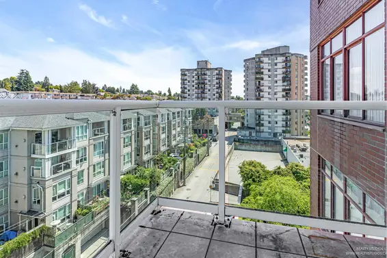 903 130 East 2nd Street, North Vancouver For Sale - image 29