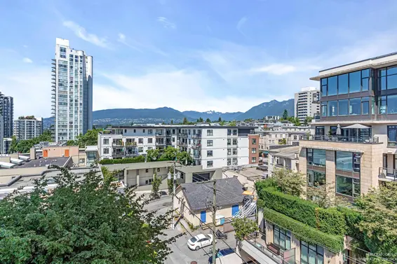 903 130 East 2nd Street, North Vancouver For Sale - image 32