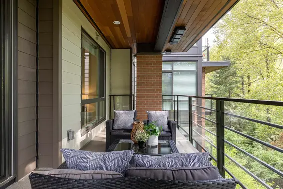 407 733 West 3rd Street, North Vancouver For Sale - image 26
