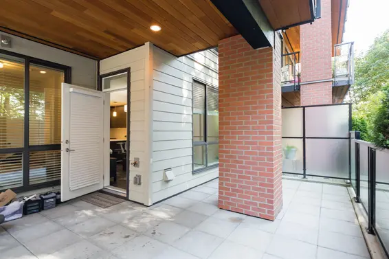 407 733 West 3rd Street, North Vancouver For Sale - image 35