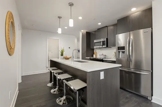 407 733 West 3rd Street, North Vancouver For Sale - image 8