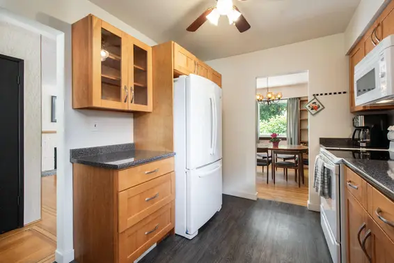 1852 Appin Road, North Vancouver For Sale - image 10