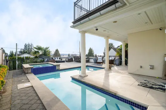 2285 Kings Avenue, West Vancouver For Sale - image 5