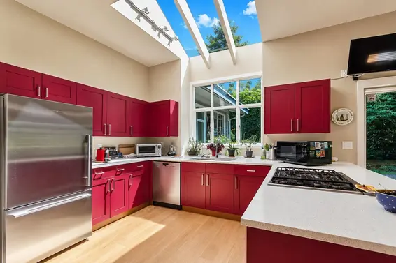 6980 Odlum Court, West Vancouver For Sale - image 21