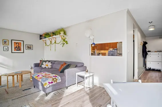 205 235 West 4th Street, North Vancouver For Sale - image 5