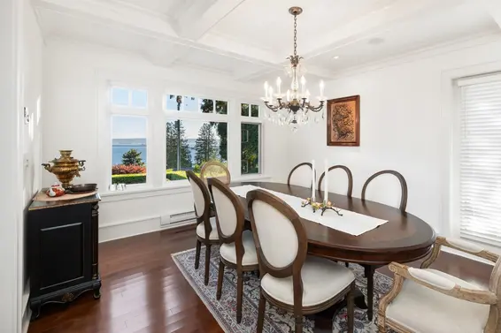 2623 Lawson Avenue, West Vancouver For Sale - image 8