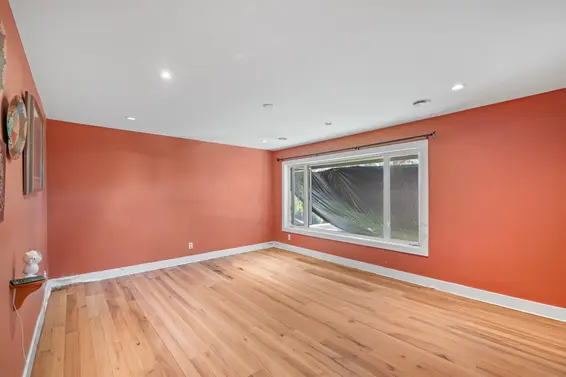 1329 Appin Road, North Vancouver For Sale - image 16