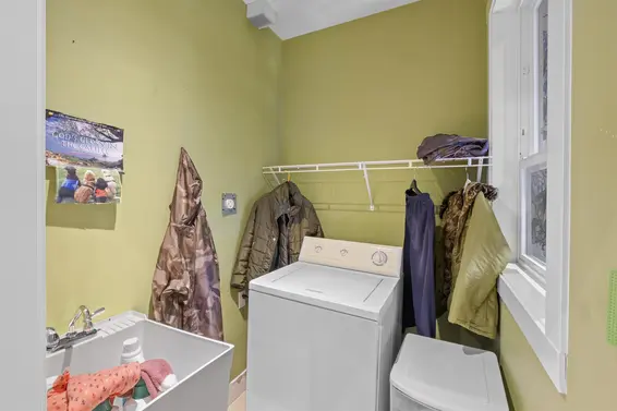 1329 Appin Road, North Vancouver For Sale - image 25