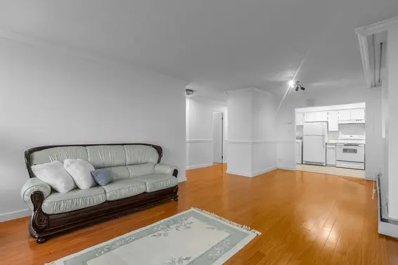 401 1390 Duchess Avenue, West Vancouver For Sale - image 5