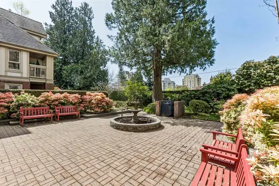 105 843 22nd Street, West Vancouver For Sale - image 31