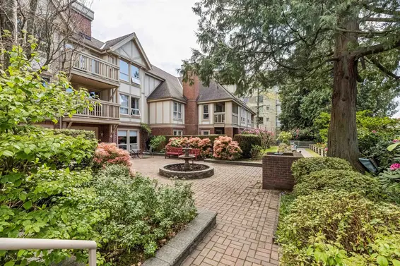105 843 22nd Street, West Vancouver For Sale - image 33