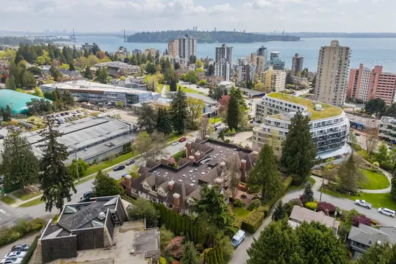 105 843 22nd Street, West Vancouver For Sale - image 39