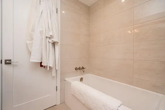 102 1205 Harold Road, North Vancouver For Sale - image 17