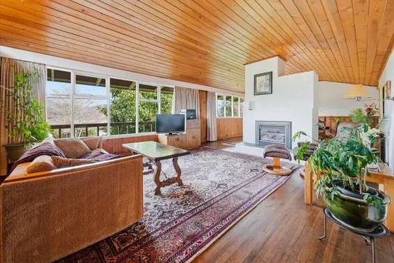 809 Roslyn Boulevard, North Vancouver For Sale - image 14