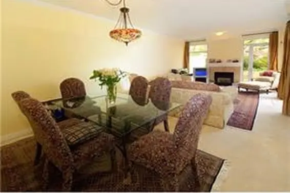 364 Taylor Way, West Vancouver For Sale - image 2