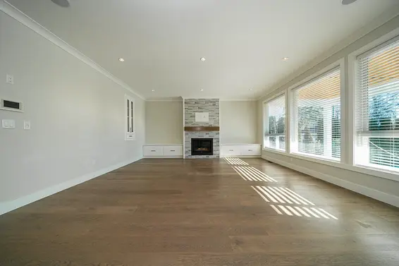 409 East 12Th Street, North Vancouver For Sale - image 12