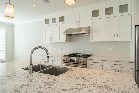 409 East 12Th Street, North Vancouver For Sale - image 17