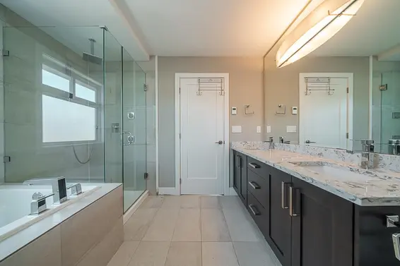 409 East 12Th Street, North Vancouver For Sale - image 25