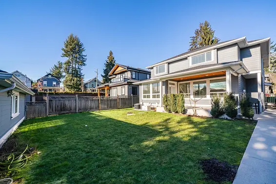409 East 12Th Street, North Vancouver For Sale - image 2