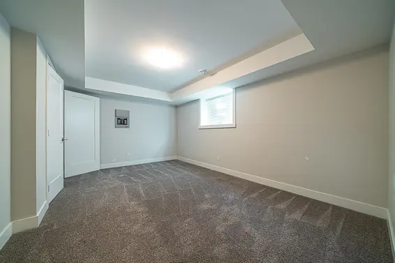 409 East 12Th Street, North Vancouver For Sale - image 33
