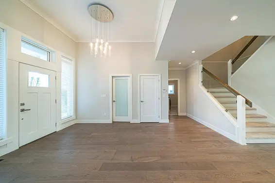 409 East 12Th Street, North Vancouver For Sale - image 7