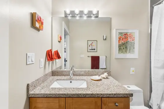 419 121 West 29th Street, North Vancouver For Sale - image 20