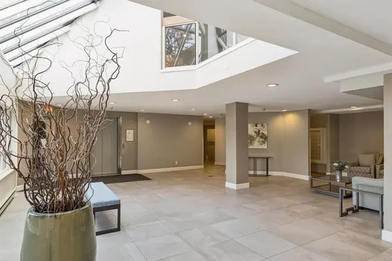 419 121 West 29th Street, North Vancouver For Sale - image 27
